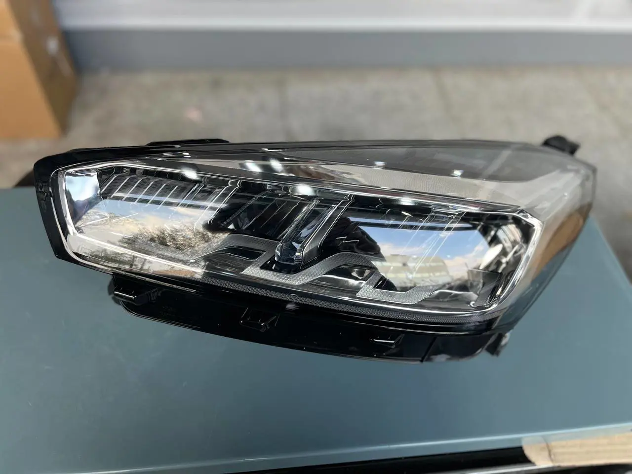 چراغ جلو چپ تیگو7 SOMINEK