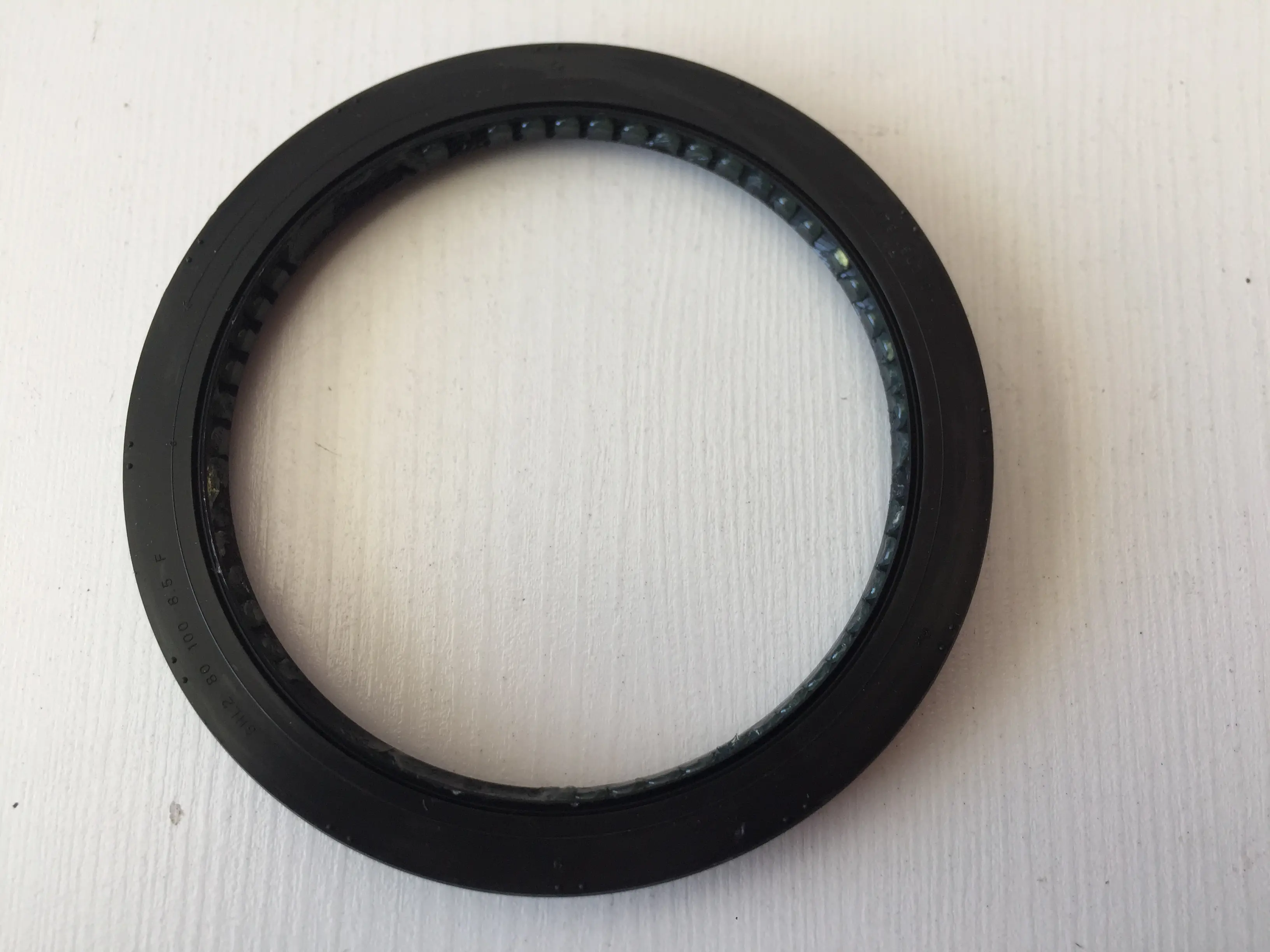 کاسه نمد ته میل لنگ پیکاپ NOK ژاپن