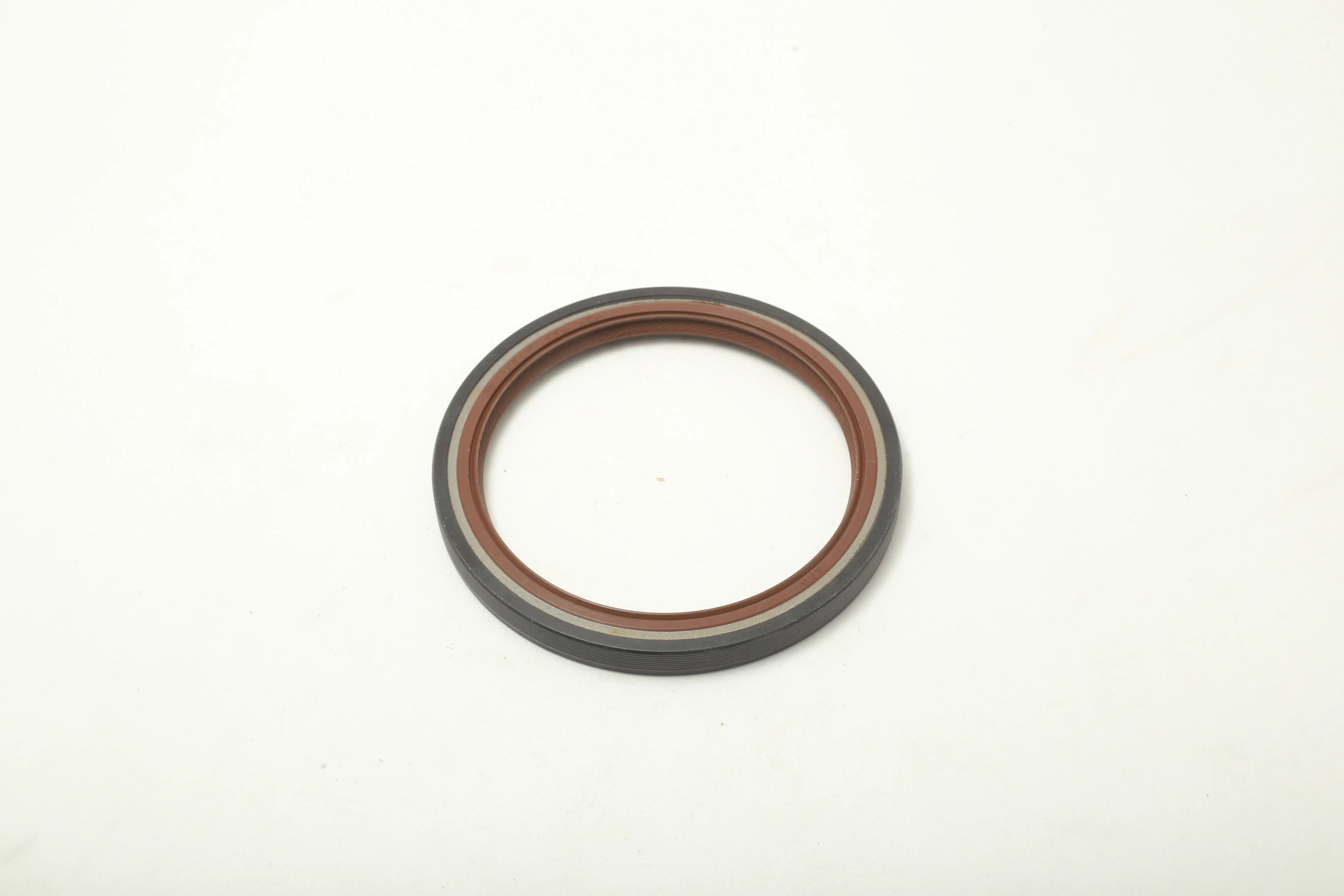 کاسه نمد ته میل لنگ پژو 206 HIC