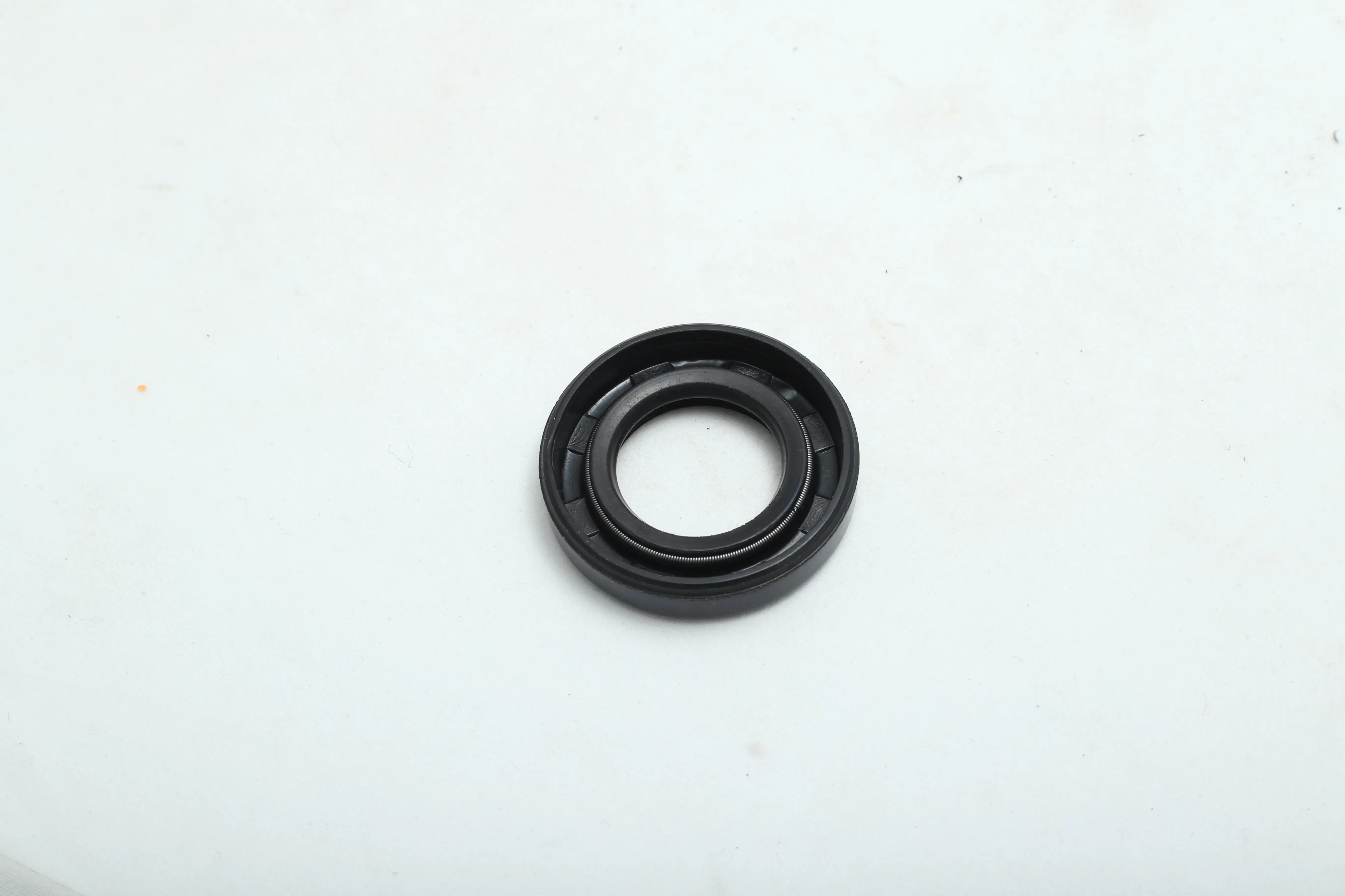 کاسه نمد شافت پراید HIC NBR