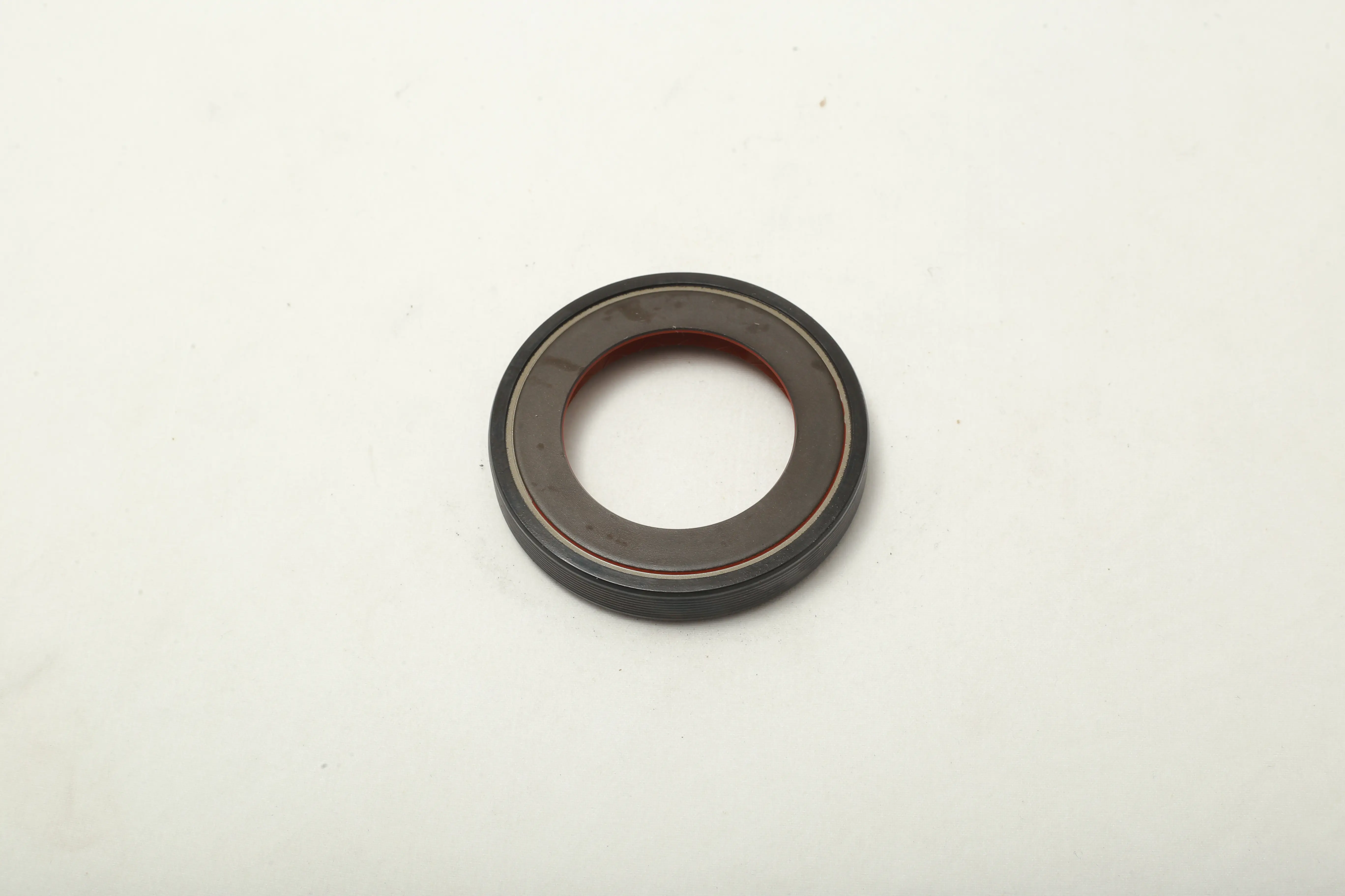 کاسه نمد پلس پژو 405 بزرگ چپ WAX