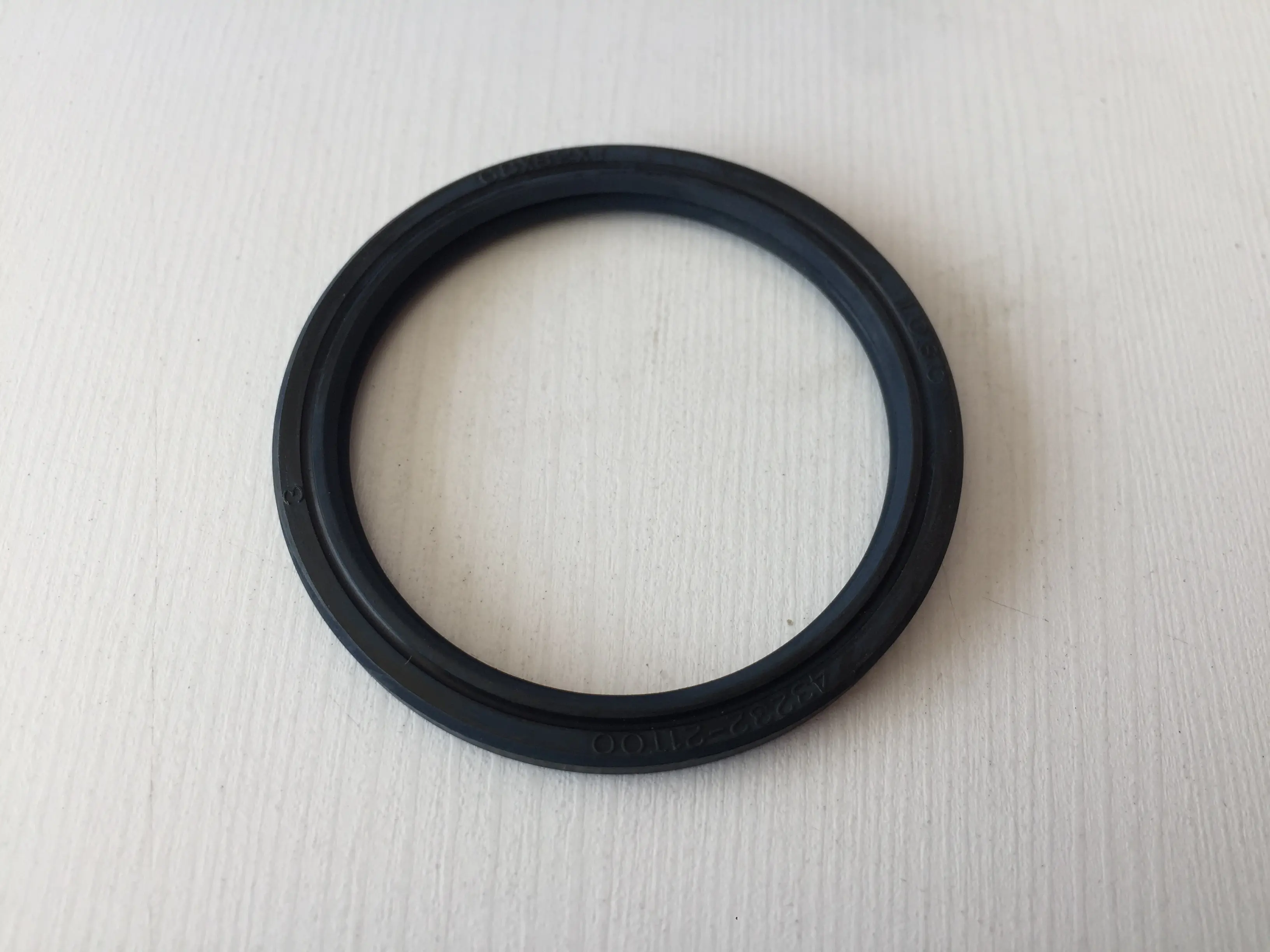 کاسه نمد چرخ عقب پاترول 2 درب باریک