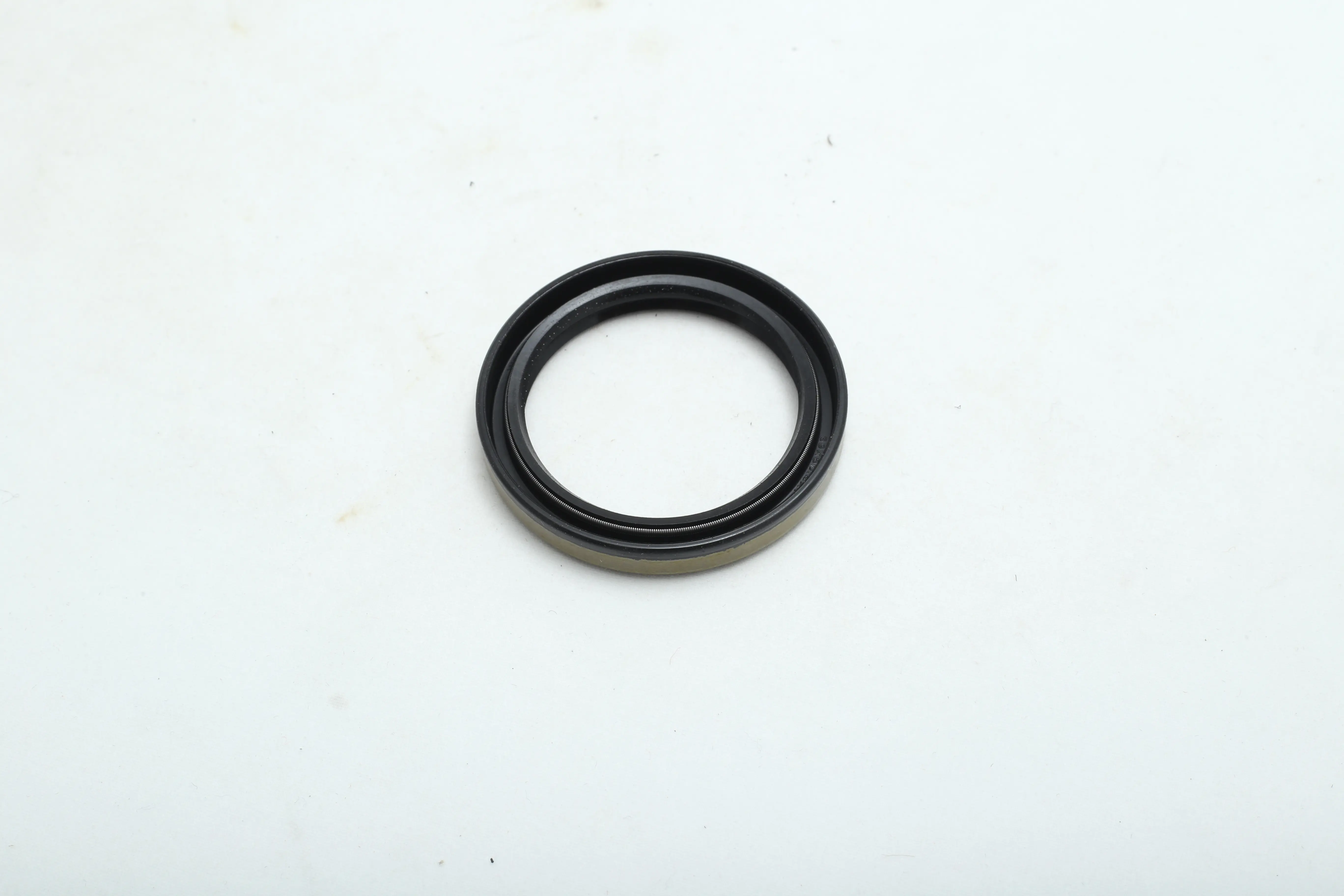 کاسه نمد چرخ عقب پراید ویژن ژاپن