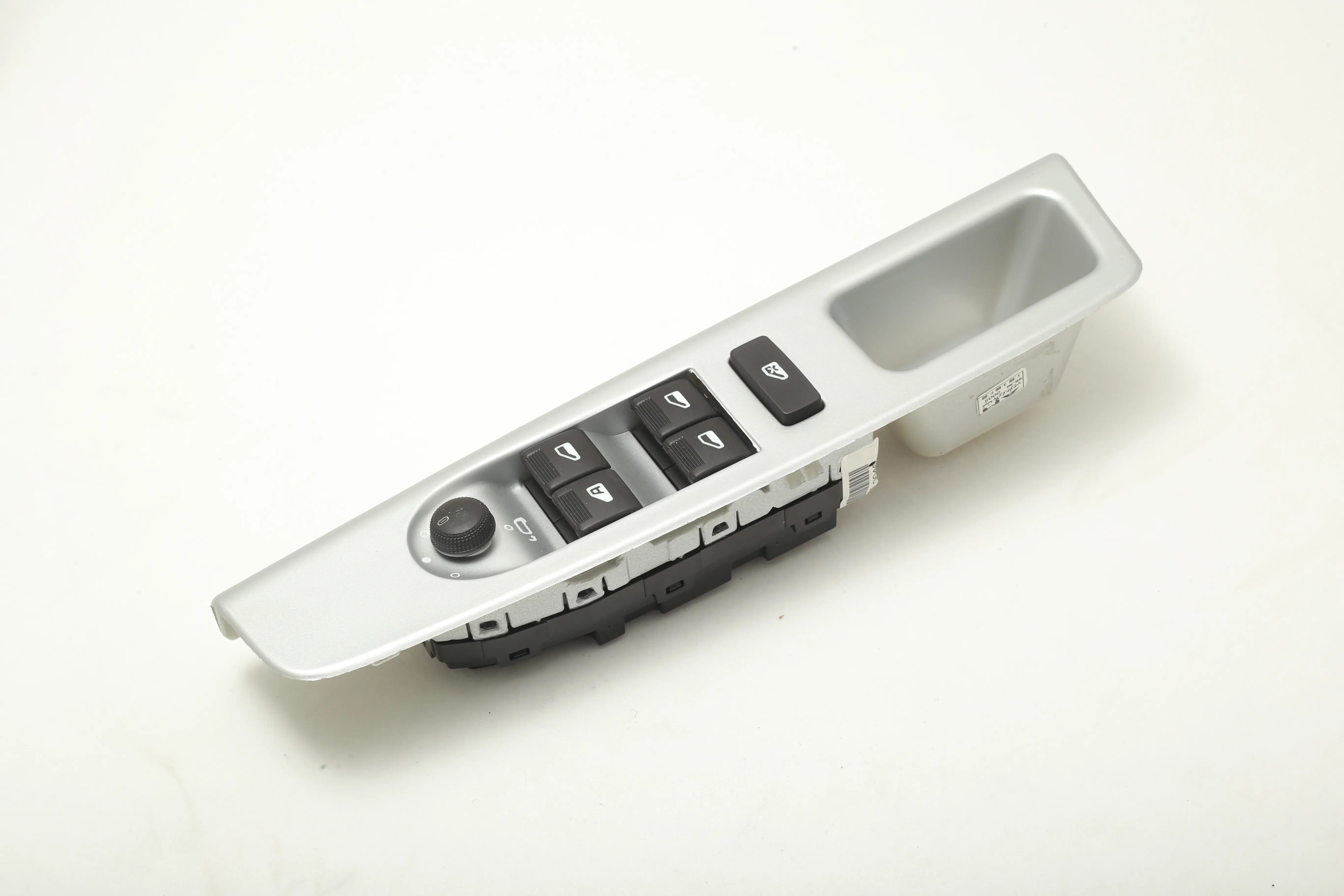 کلید شیشه بالابر سمند مالتی پلکس جلو راست عظام