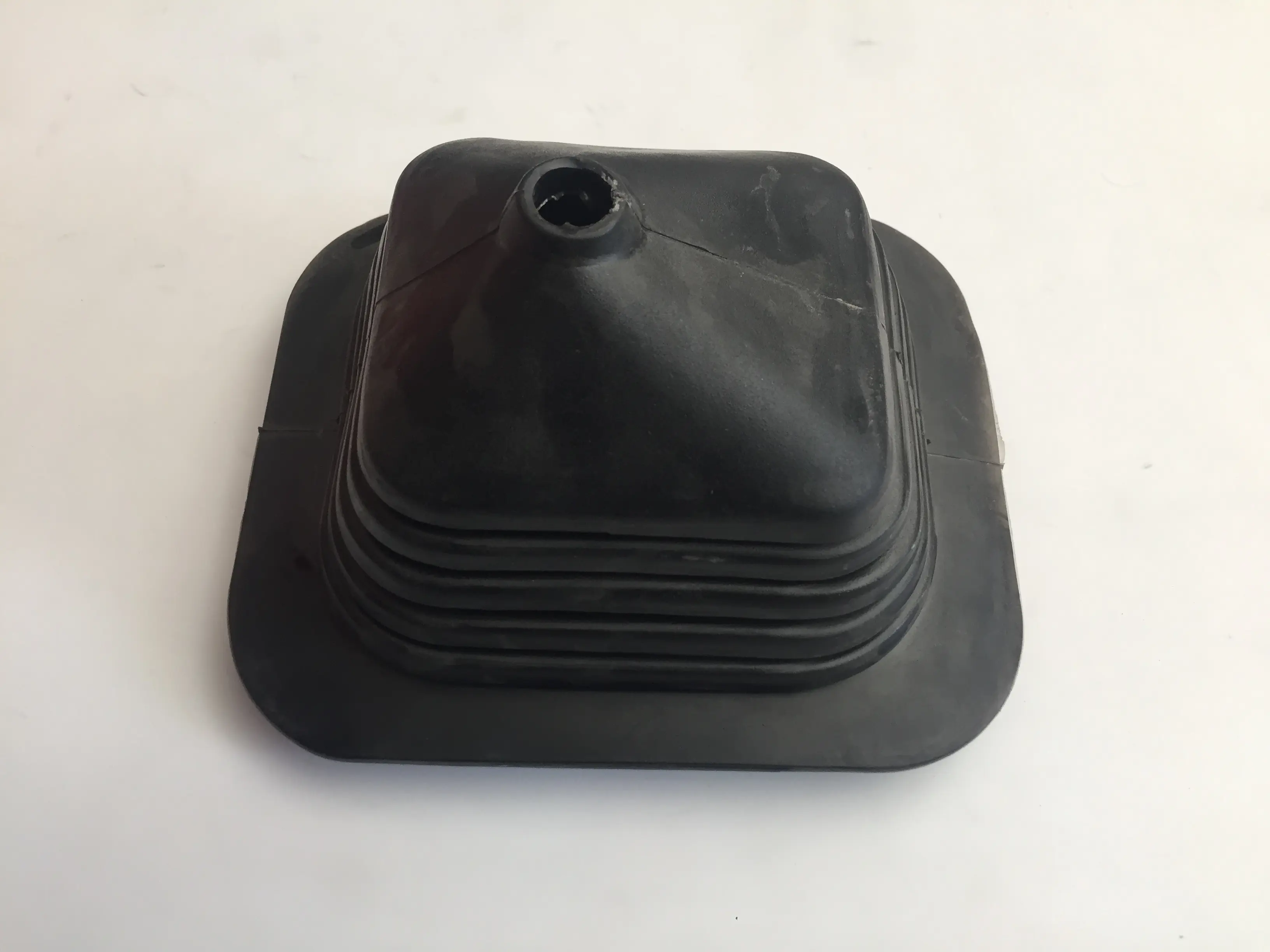 گردگیر لیور دنده پاترول