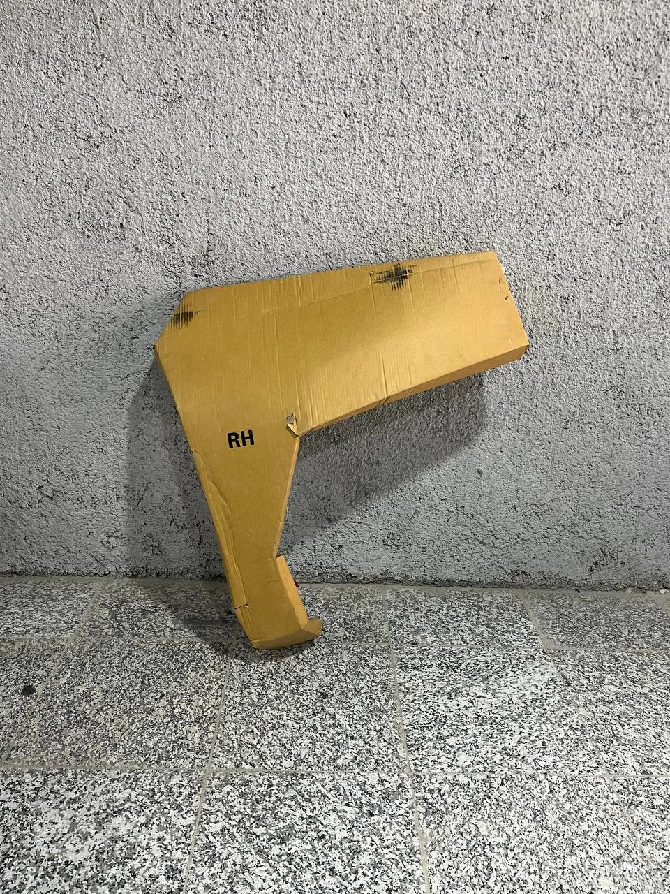 گلگیر جلو راست آریزو5 SOMINEK