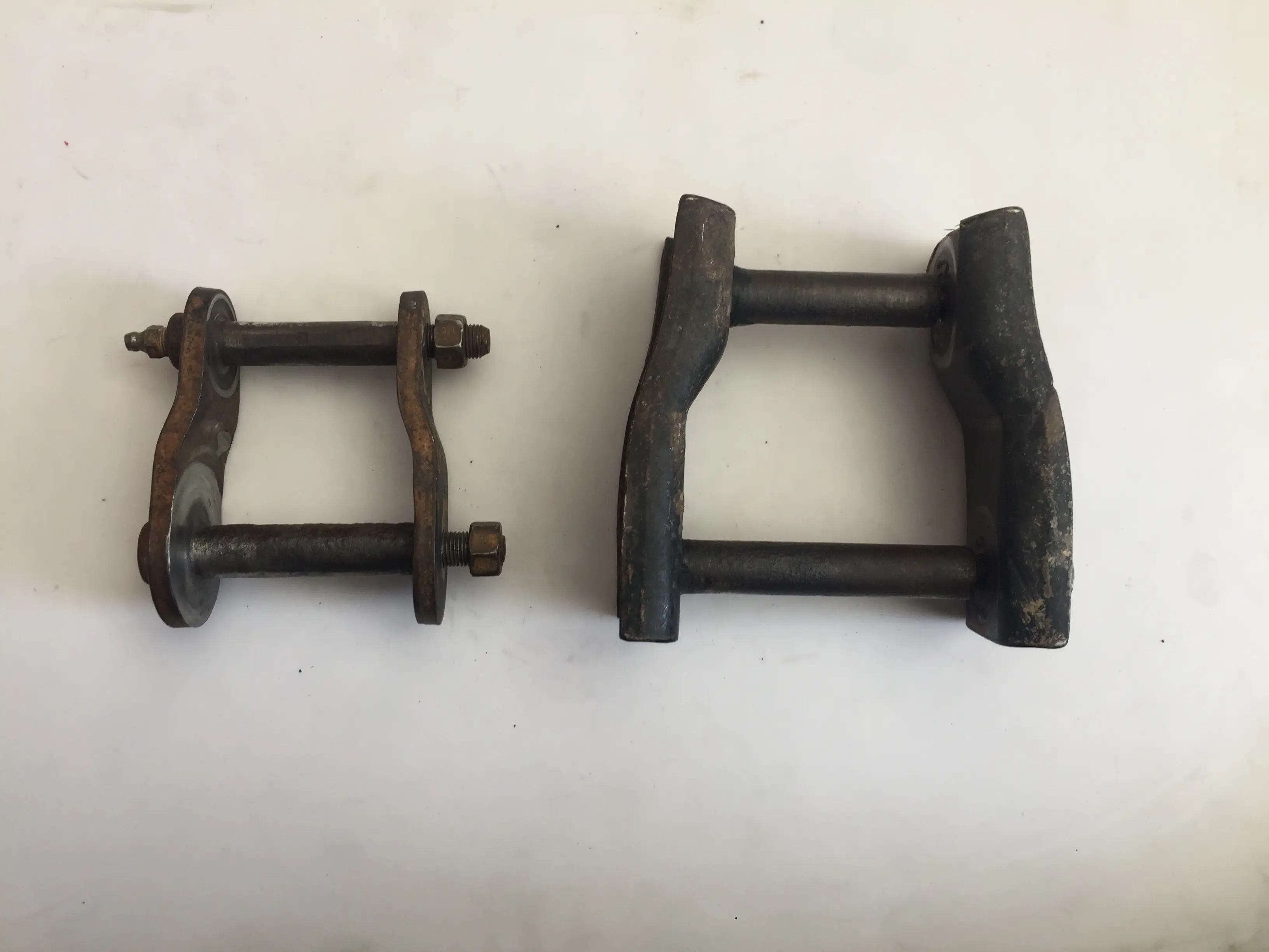 گوشواره فنر جلو پاترول استوک